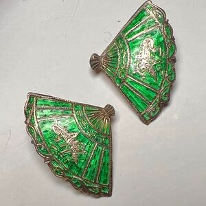 Vintage Siam Sterling Enamel Green Fan-Shaped Clip On Earrings